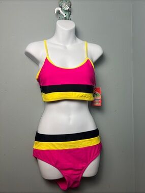 Emme Jordan Neon Pink & Yellow Stripe Two-Piece Bikini Set Size L